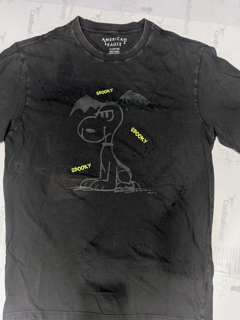 American Eagle Outfitters Men's Black Short-Sleeve 'Spooky' Graphic Tee